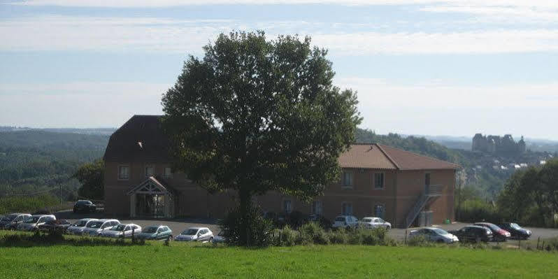 Au Perigord Noir Hotel Hautefort ภายนอก รูปภาพ